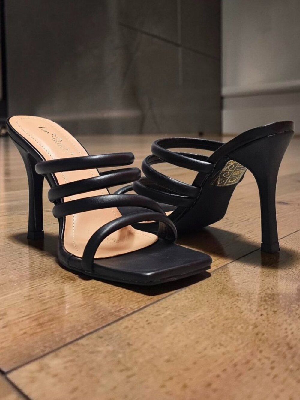 Strappy Black High Heel Sandals With Square Toe Design For Women